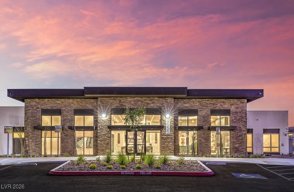 4555 Camino Al Norte B1