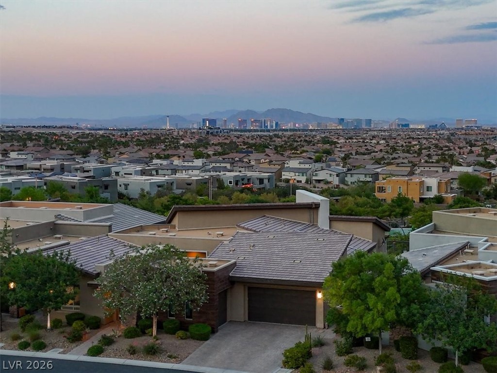 Properties 2 6316 Mojave Sky Street
