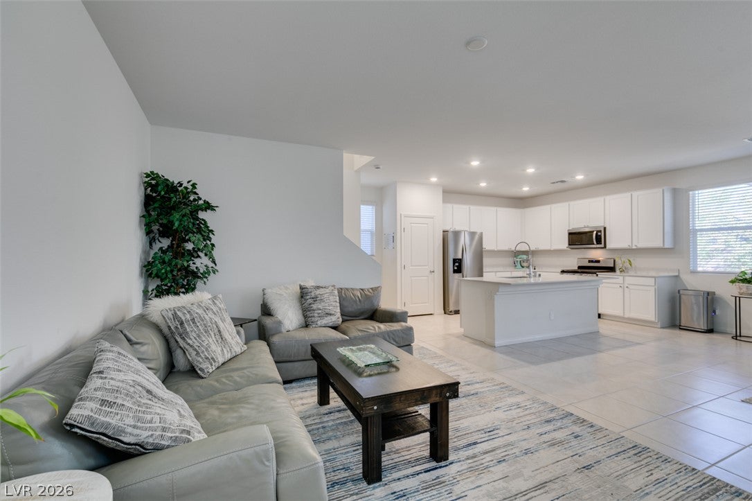 4266 Golden Fleece Avenue