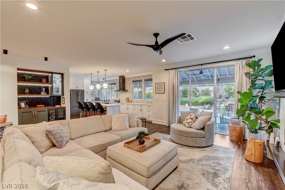 1409 Palantine Hill Drive