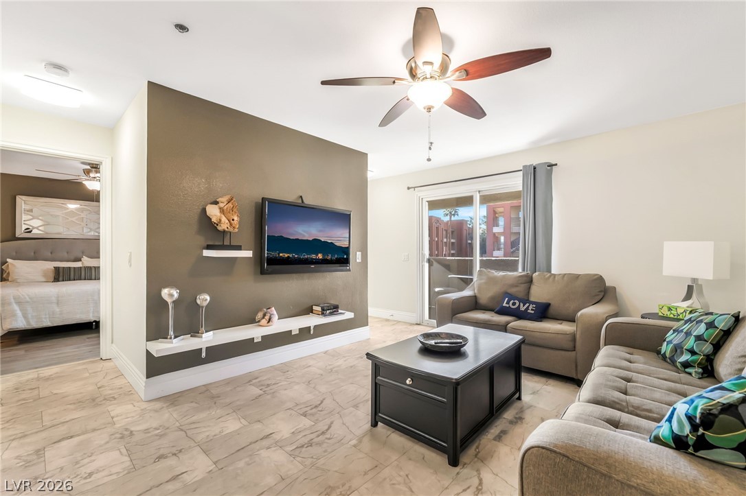 4200 S Valley View Boulevard 2009