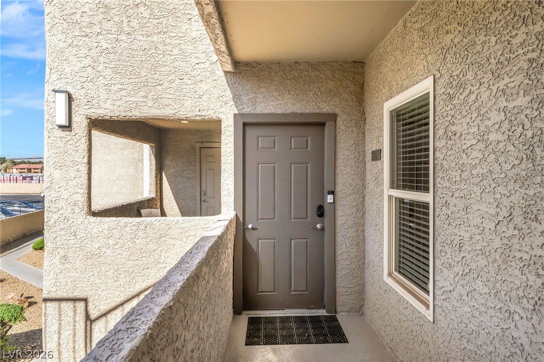 4200 S Valley View Boulevard 2009