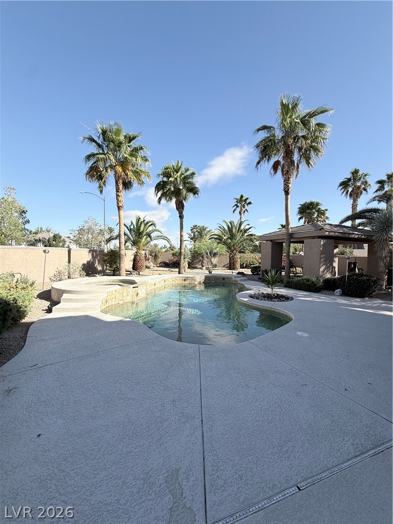485 Whitewood Drive