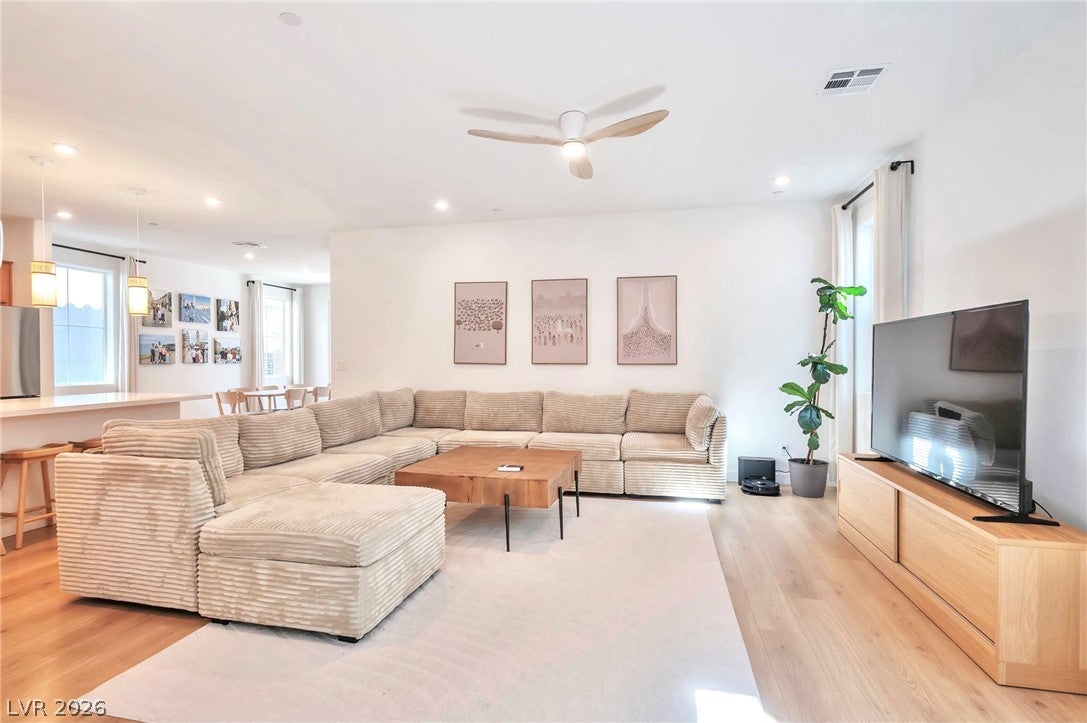 1930 Majalis Place