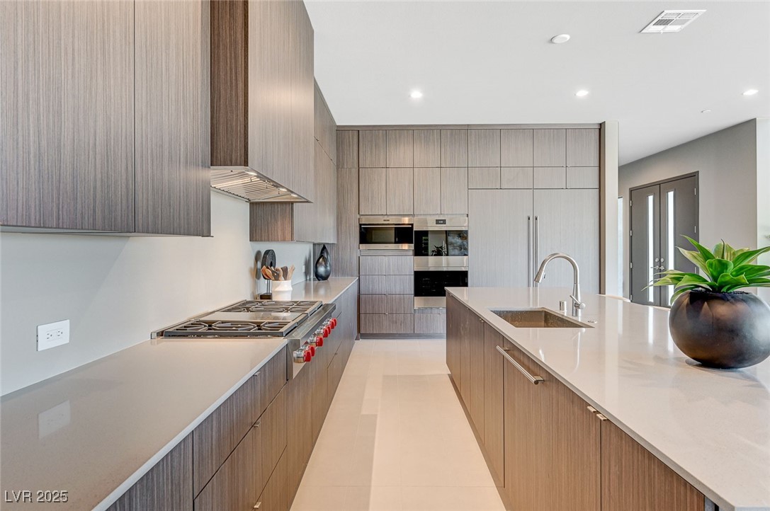 1469 Dragon Stone Place, Henderson, Nevada image 9
