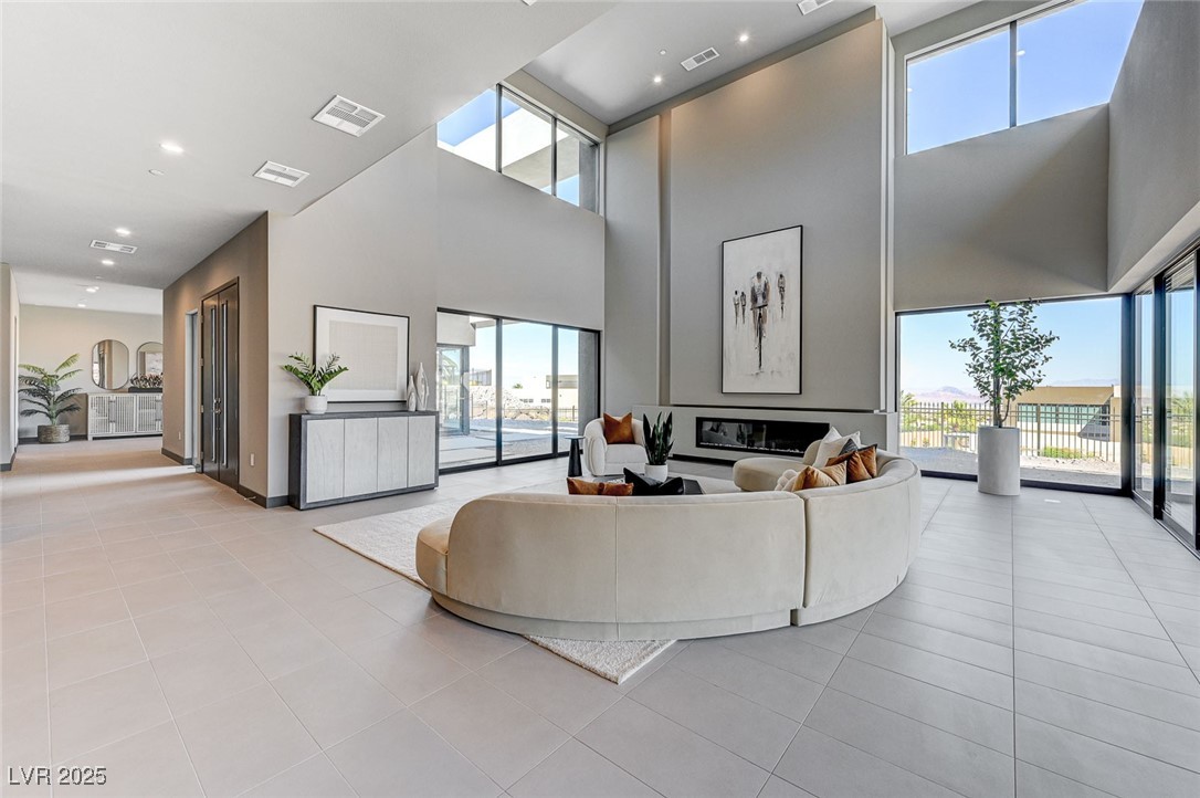 1469 Dragon Stone Place, Henderson, Nevada image 6