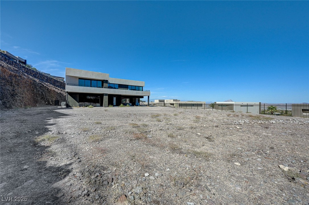 1469 Dragon Stone Place, Henderson, Nevada image 4