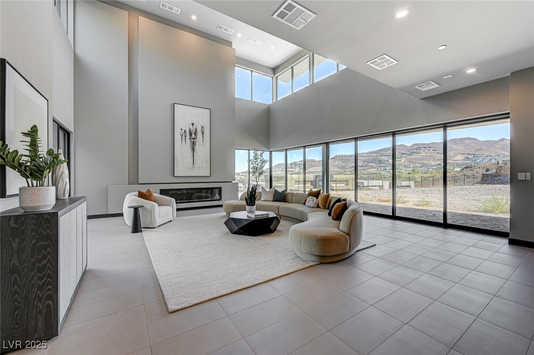 1469 Dragon Stone Place, Henderson, Nevada image 5