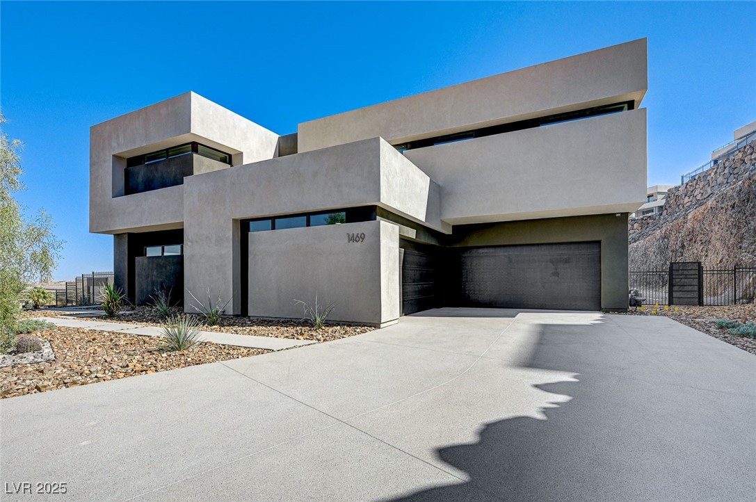 1469 Dragon Stone Place, Henderson, Nevada image 3