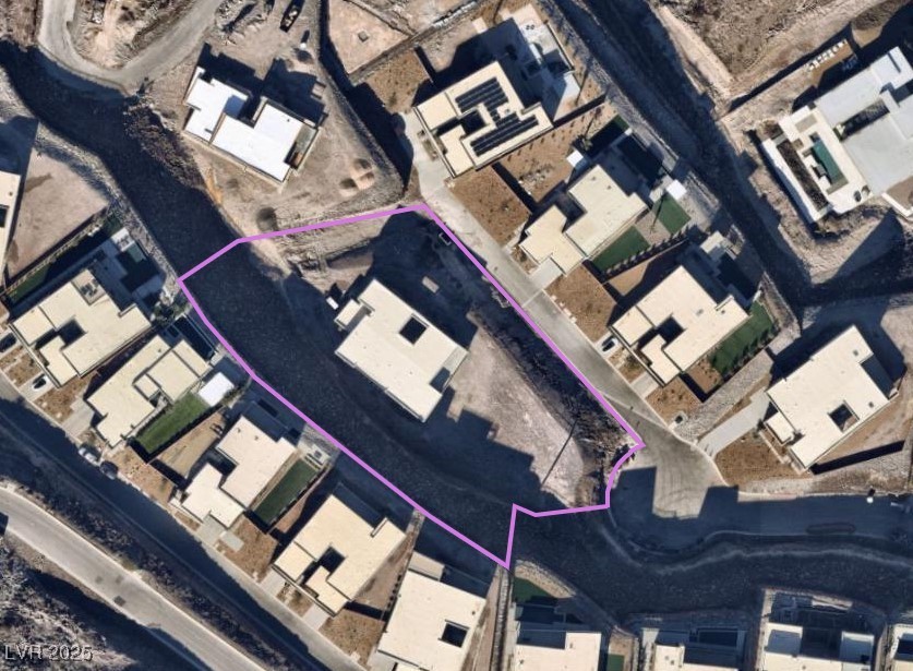 1469 Dragon Stone Place, Henderson, Nevada image 2