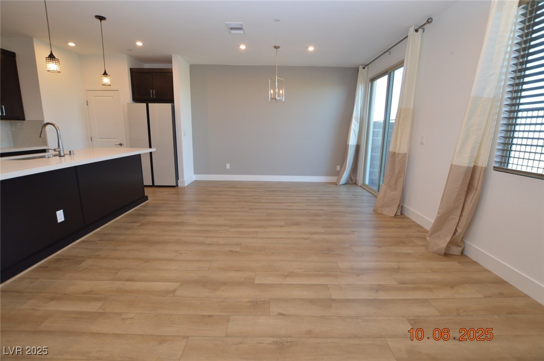 752 Echelon Street