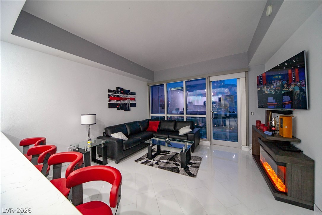 4575 DEAN MARTIN Drive 1401