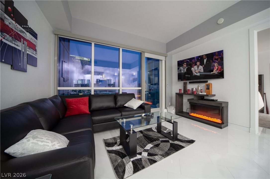 4575 DEAN MARTIN Drive 1401