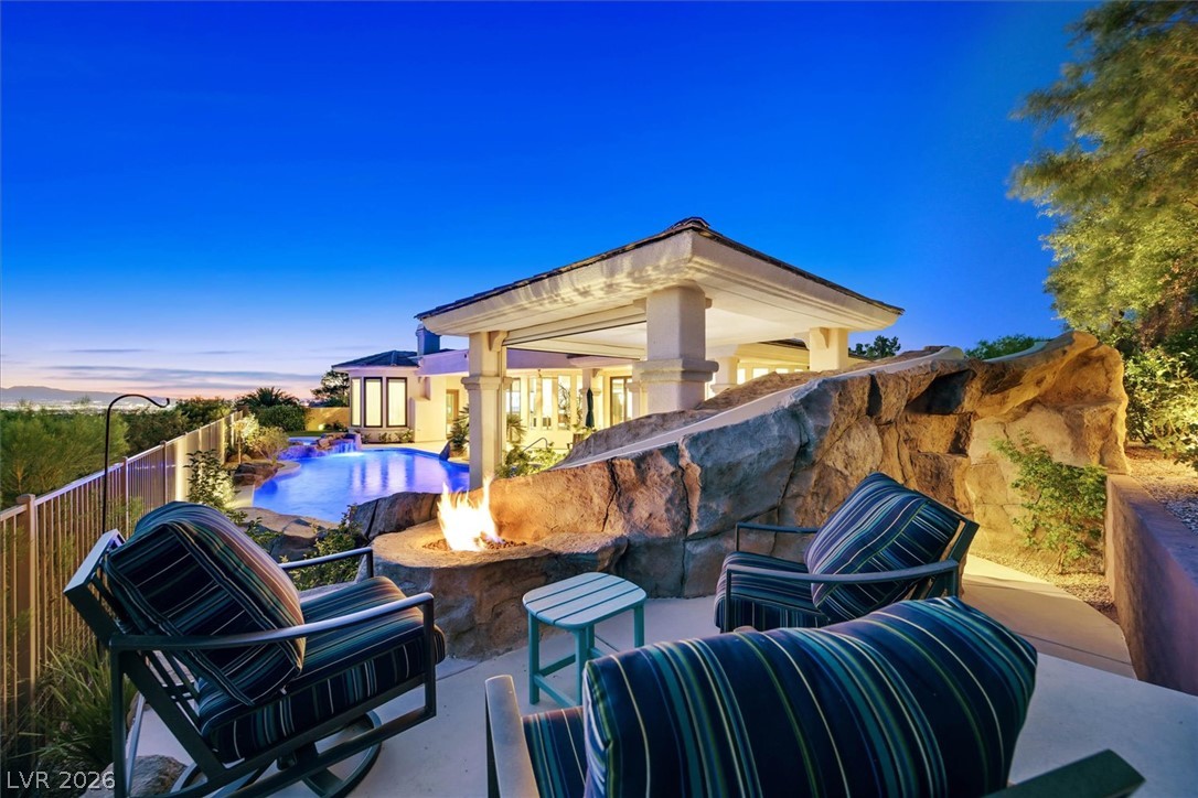 19 Club Vista Drive