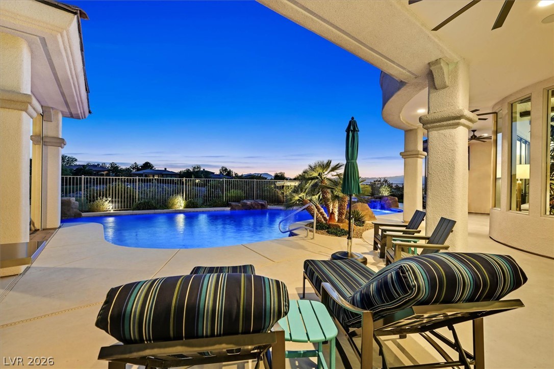 19 Club Vista Drive