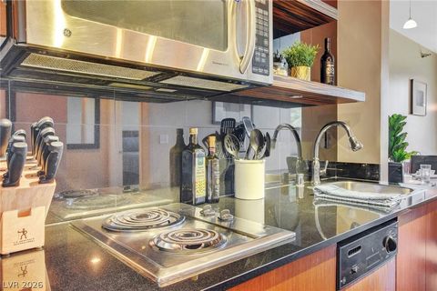 Tiny photo for 29 Montelago Boulevard #202, Henderson, NV 89011 (MLS # 2773784)