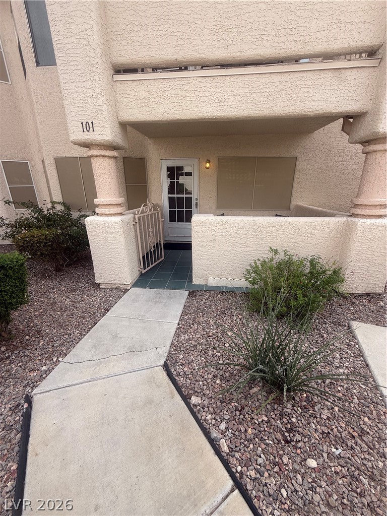 928 Rockview Drive 101