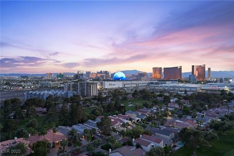 Photo of 3111 Bel Air Drive #18C, Las Vegas, NV 89109 (MLS # 2701515) Photo of 3111 Bel Air Drive #18C, Las Vegas, NV 89109 (MLS # 2701515)