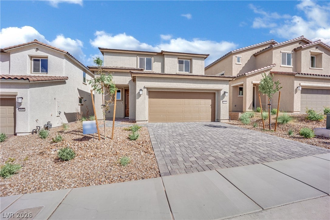 1020 Magenta Dusk Place