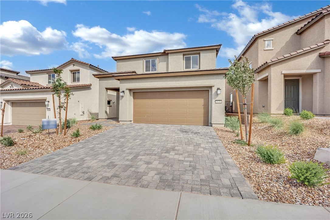 1020 Magenta Dusk Place