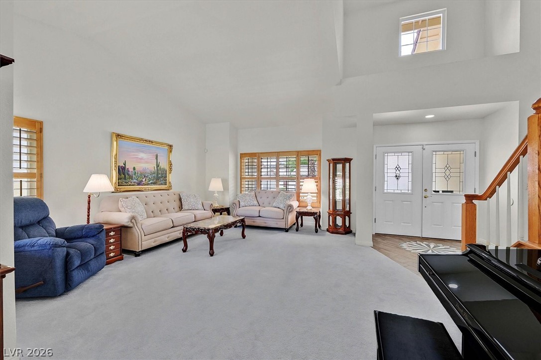 1016 Grey Hollow Avenue