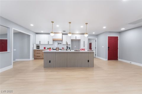 2721 Merritt Avenue Las Vegas NV 89102