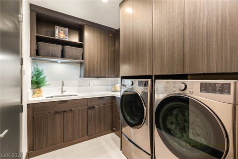 Tiny photo for 12 Desert Lake Lane, Henderson, NV 89011 (MLS # 2785018)