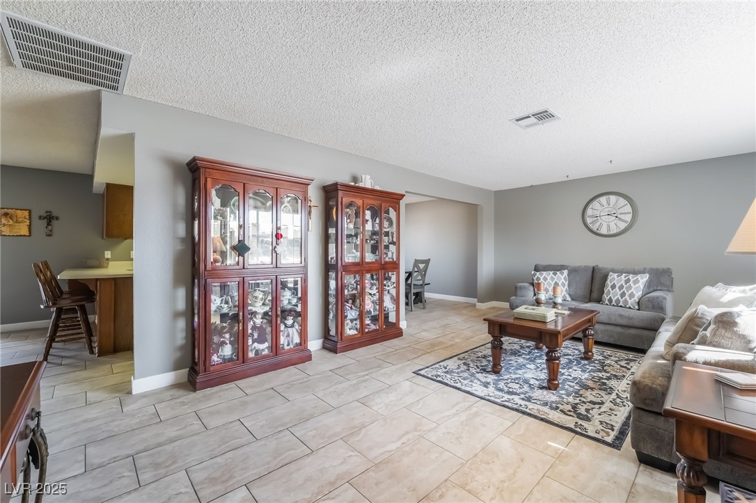 845 Mainsail Court