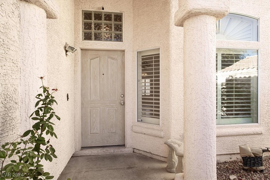 2155 Fountain Springs Drive, Henderson, Nevada image 3