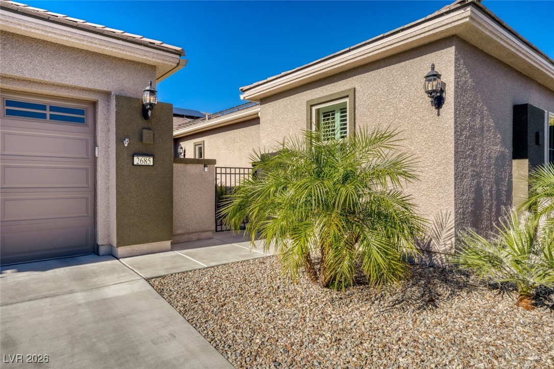 2685 Paris Amour Street