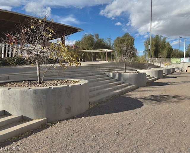 Henderson, Nevada 89074, United States, 4 Bedrooms Bedrooms, ,3 BathroomsBathrooms,Residential,Pending,7387