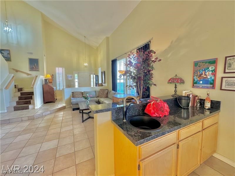 Henderson, Nevada 89074, United States, 4 Bedrooms Bedrooms, ,3 BathroomsBathrooms,Residential,Pending,7387