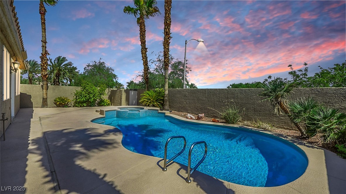 Henderson, Nevada 89074, United States, 3 Bedrooms Bedrooms, ,3 BathroomsBathrooms,Residential,Active,188778