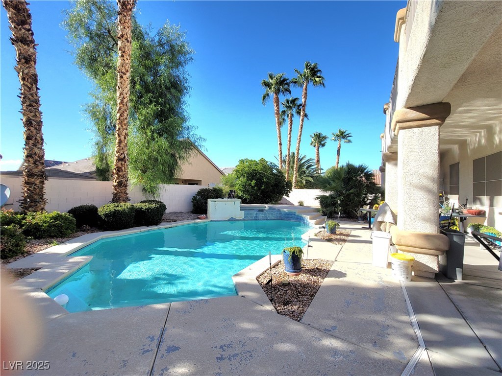 505 Enchanted Lakes Drive