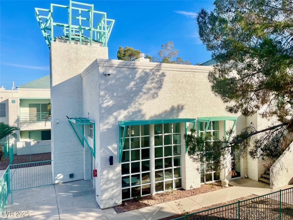 Las Vegas, Nevada 89145, United States, 2 Bedrooms Bedrooms, ,2 BathroomsBathrooms,Residential,Active,89582