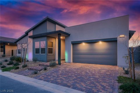 9783 Evergreen Pine Street Las Vegas NV 89166