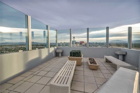 Tiny photo for 200 Hoover Avenue #807, Las Vegas, NV 89101 (MLS # 2767093)