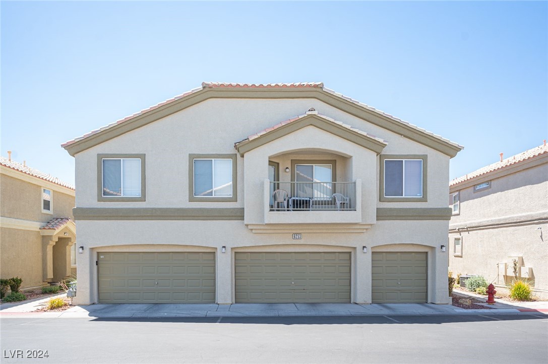 6253 Ordaz Avenue #103, Henderson, Nevada image 2