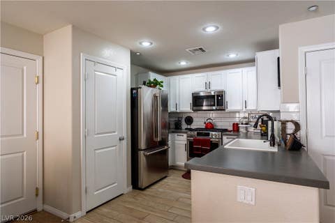 Tiny photo for 2084 Airy Petals Walk, Henderson, NV 89044 (MLS # 2797317)