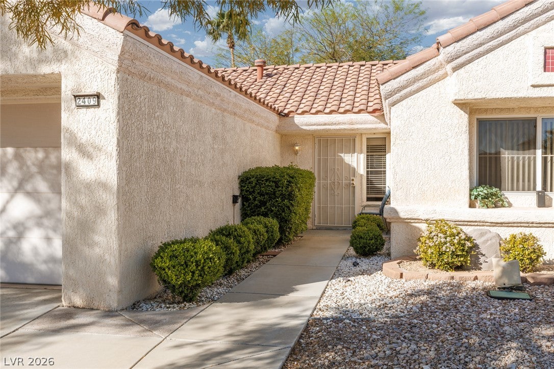 2409 Desert Sands Drive