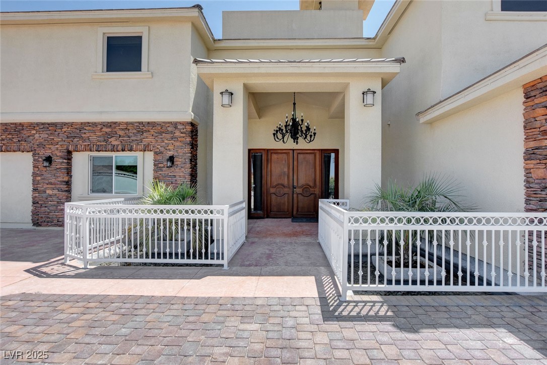 7590 Rancho Destino Road