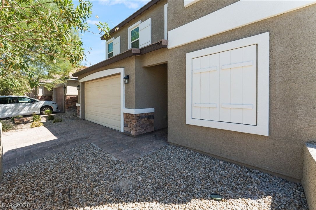 7604 Bandon Cliffs Street