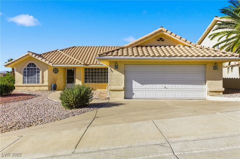 Photo of 757 Buena Vista Circle, Mesquite, NV 89027 (MLS # 2729996) Photo of 757 Buena Vista Circle, Mesquite, NV 89027 (MLS # 2729996)