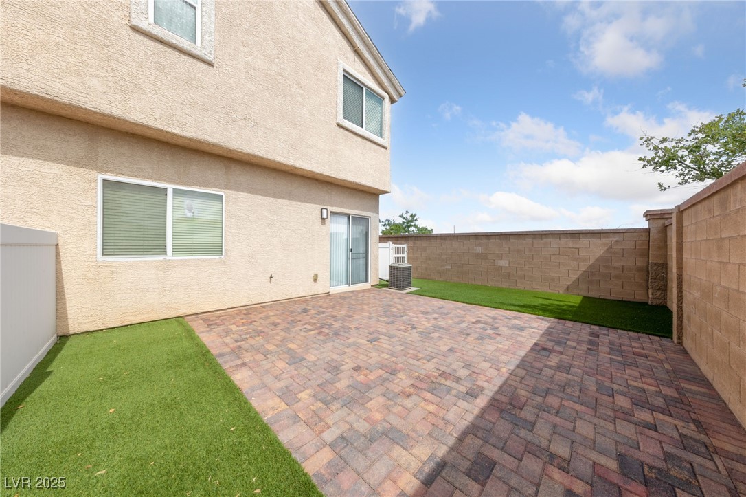 9312 Straw Hays Street 103