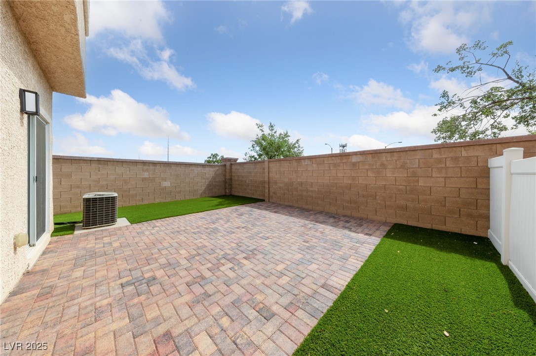 9312 Straw Hays Street 103