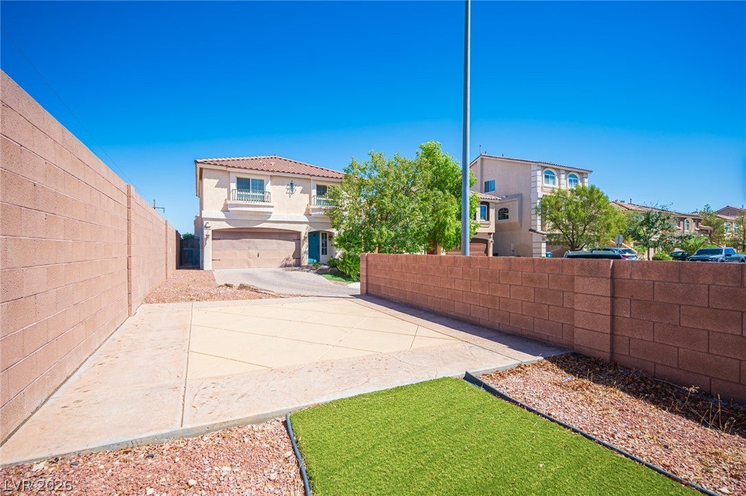 9912 Mills Reef Court