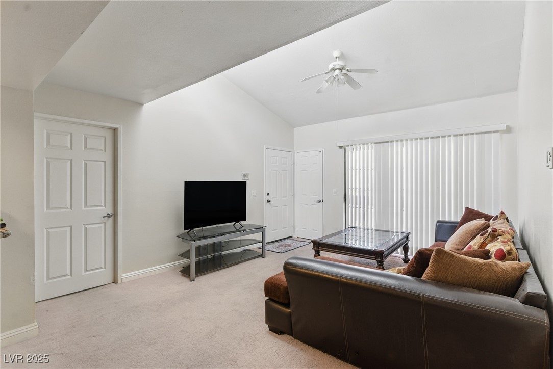 5166 S Jones Boulevard 205