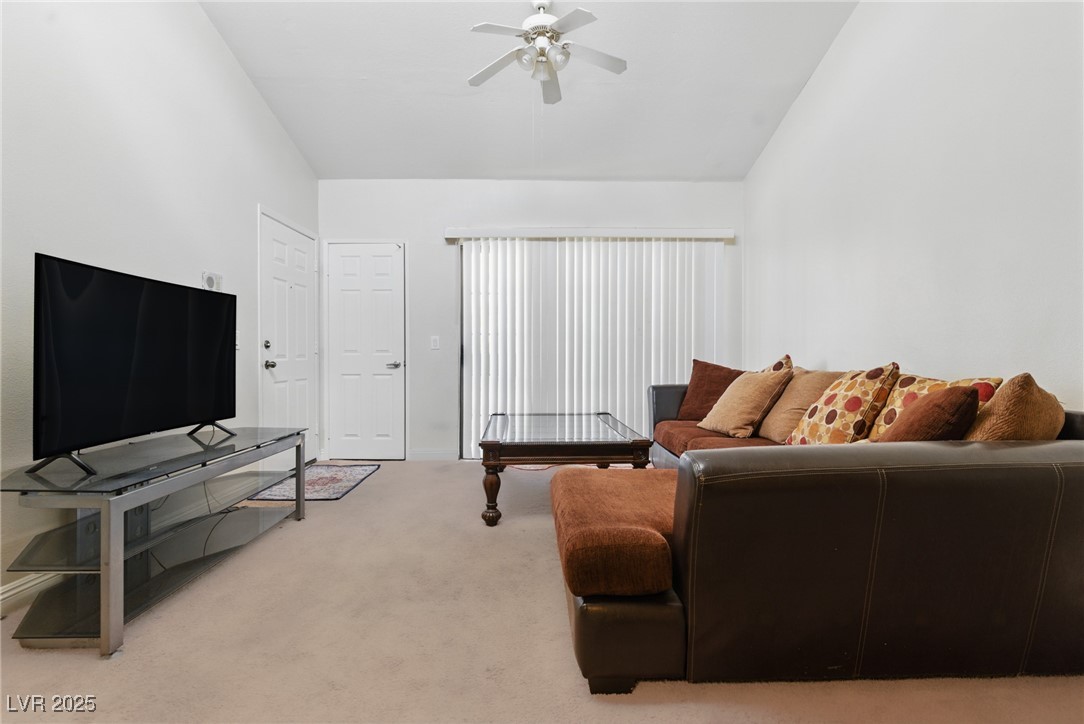 5166 S Jones Boulevard 205