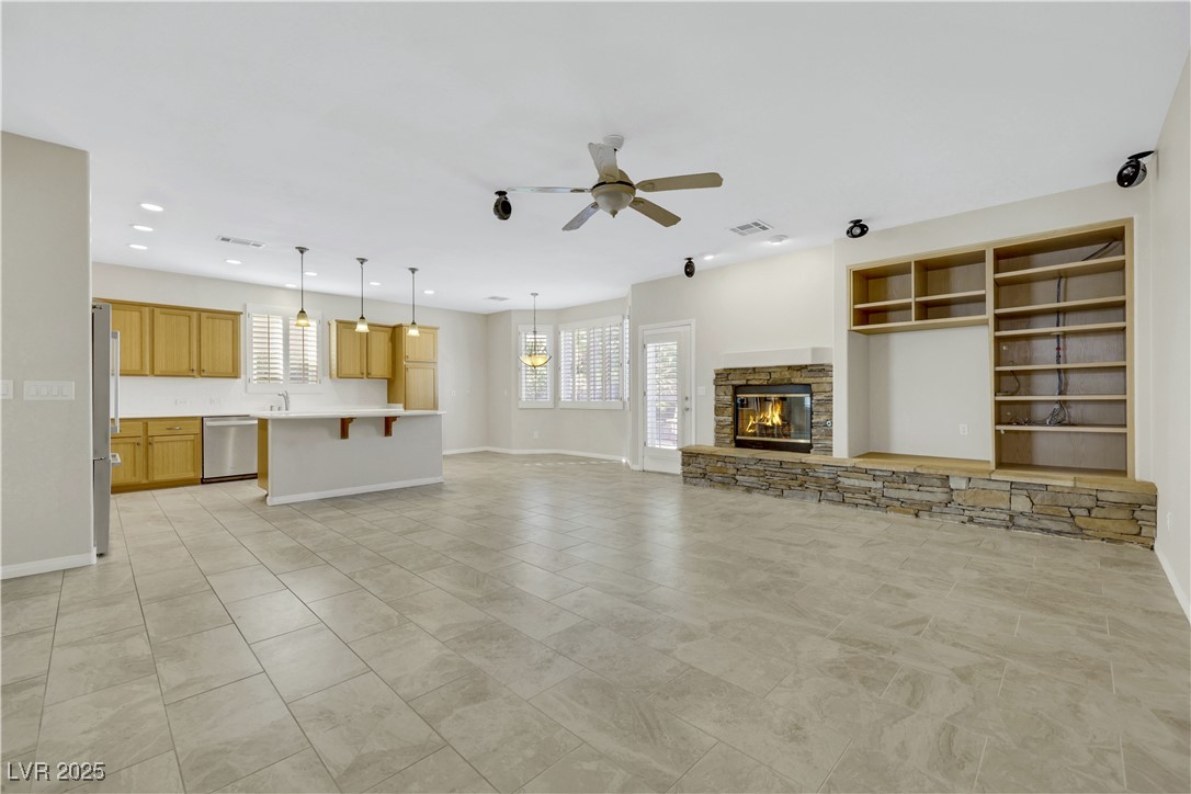 Henderson, Nevada 89052, United States, 3 Bedrooms Bedrooms, ,3 BathroomsBathrooms,Residential,Active,158688