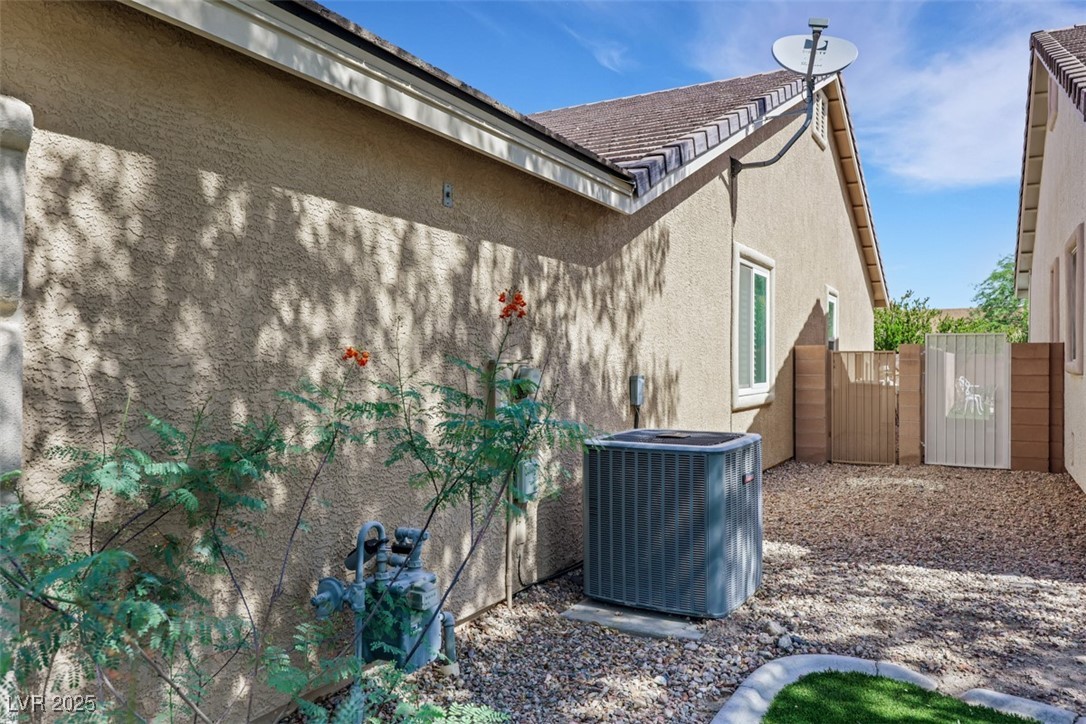 Henderson, Nevada 89052, United States, 3 Bedrooms Bedrooms, ,3 BathroomsBathrooms,Residential,Active,158688